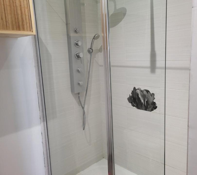 Photo of Bathroom in Noailles