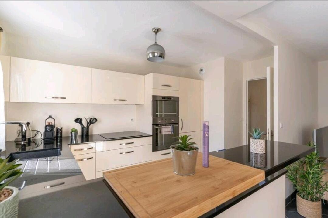 Photo of Kitchen in Saint-Julien-en-Genevois