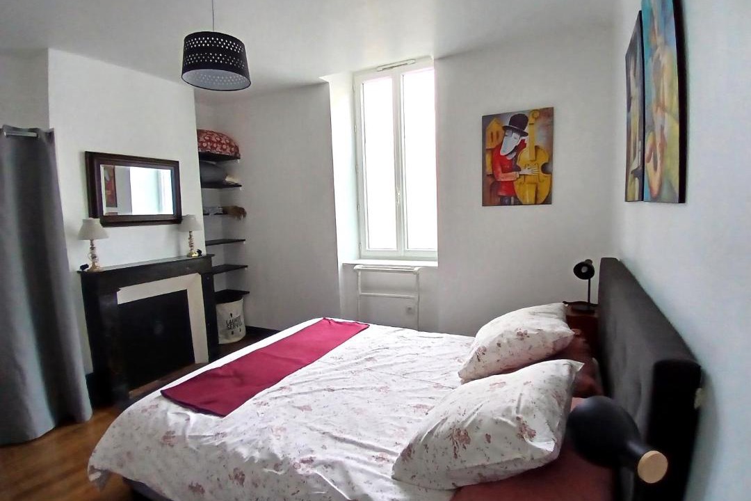 Photo of Bedroom in Moulins