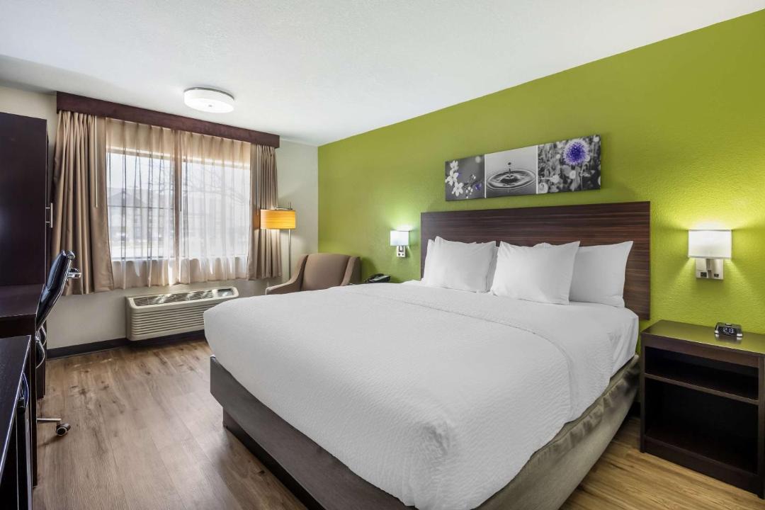 Photo of Bedroom in Salina