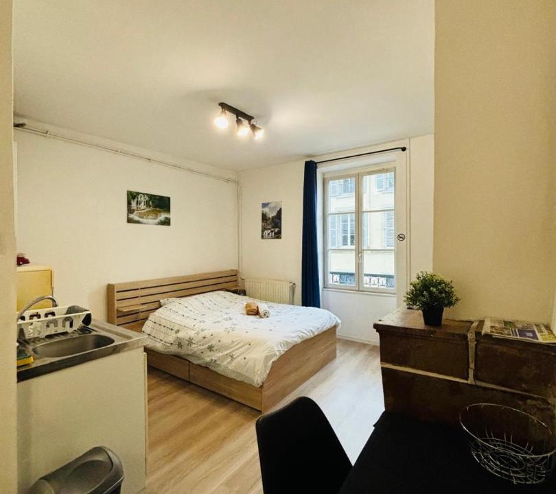 Photo of Bedroom in Lons-le-Saunier