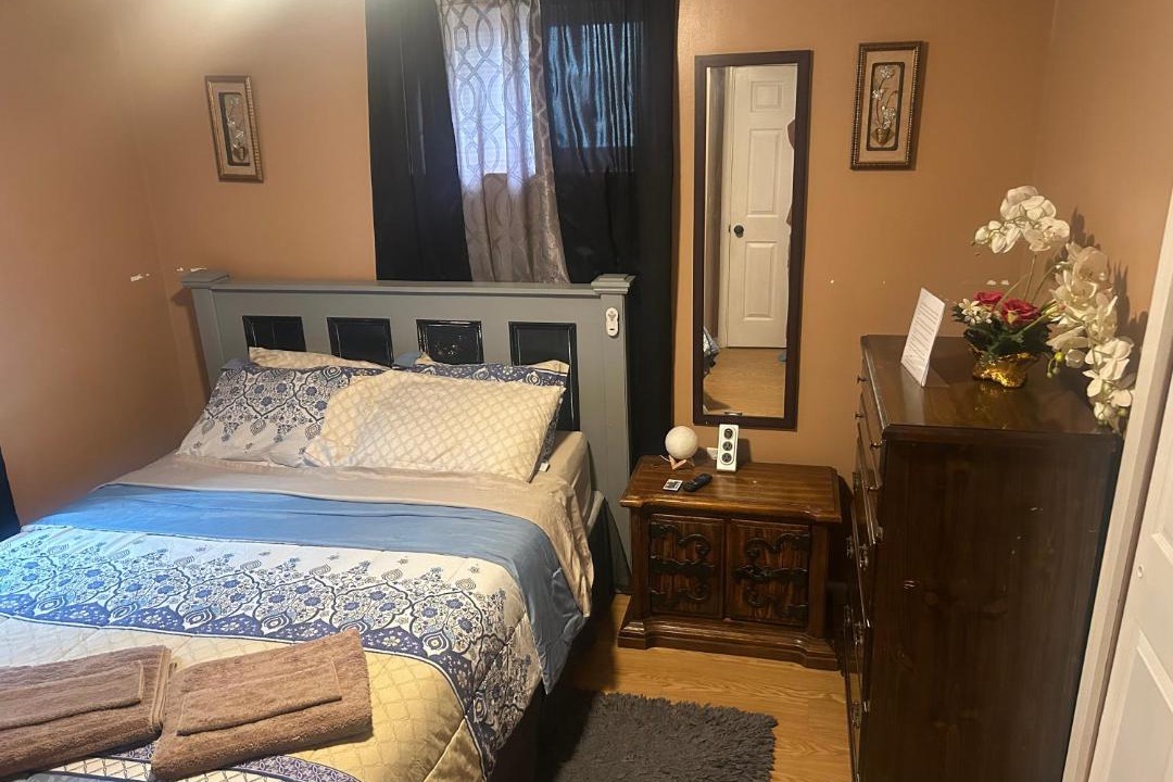 Photo of Bedroom in Middletown