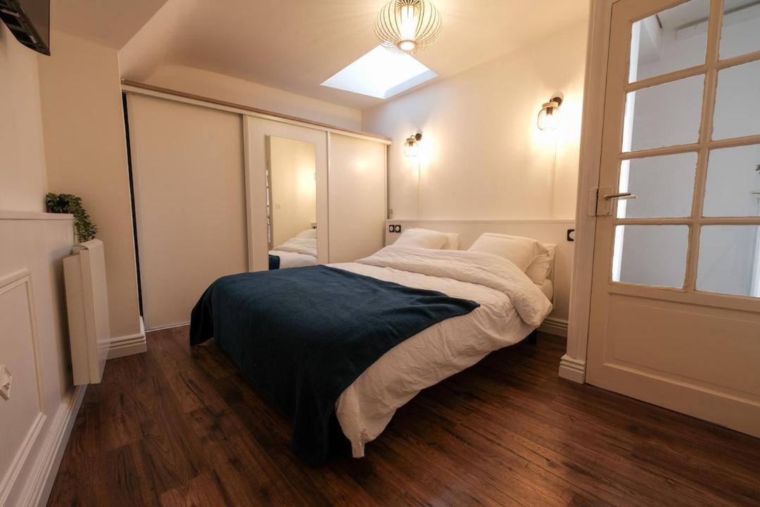 Photo of Bedroom in Malestroit