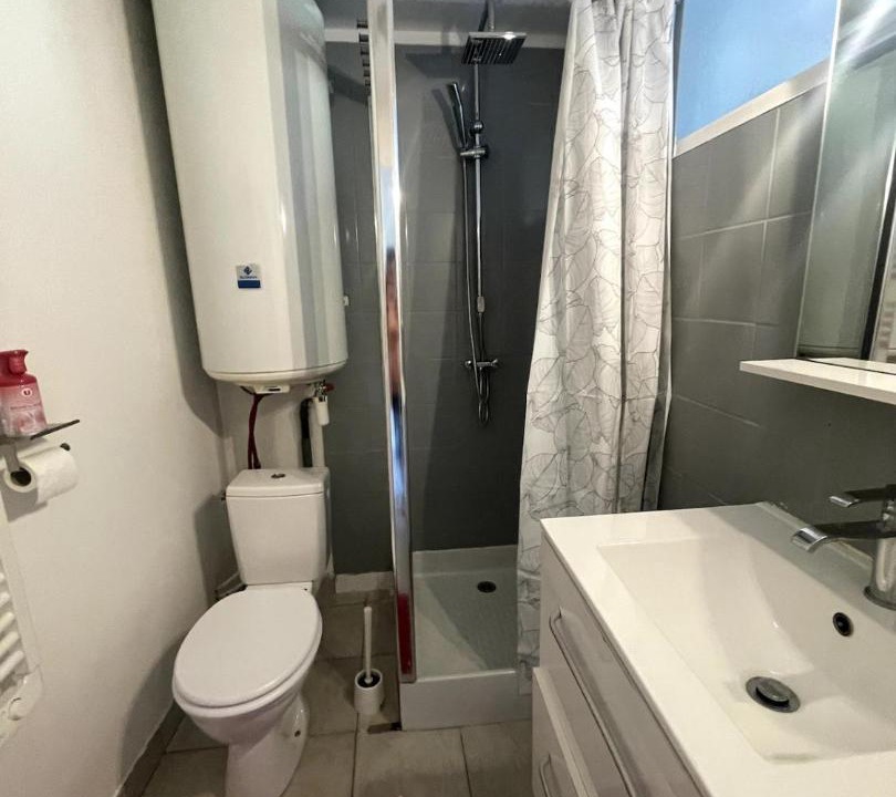 Photo of Bathroom in Malestroit