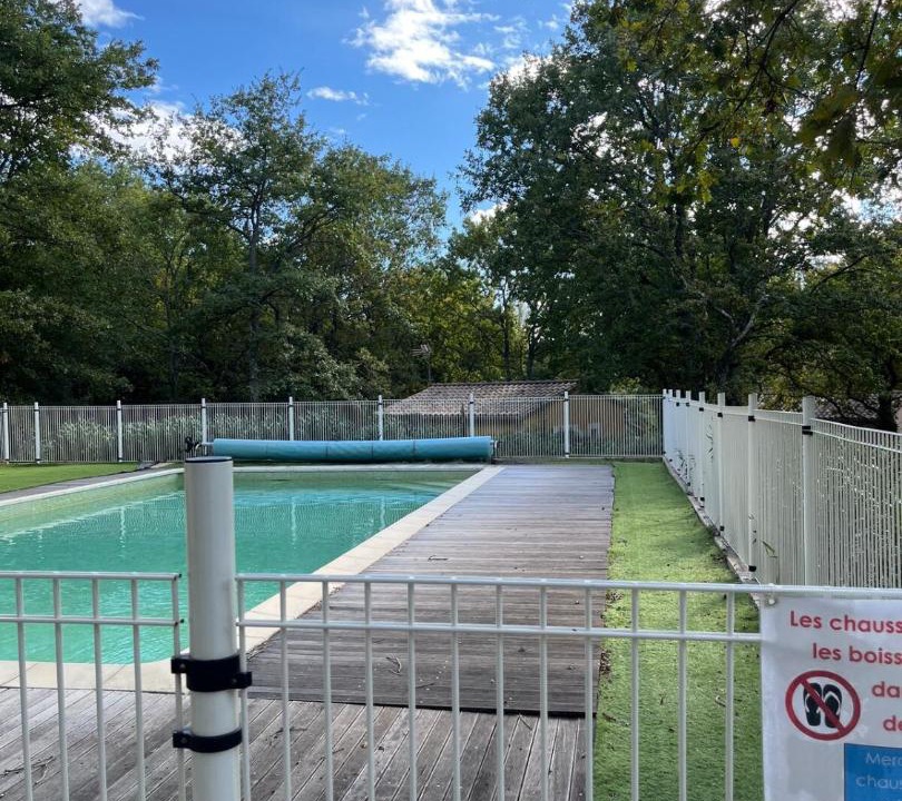 Photo of Others in Valaurie