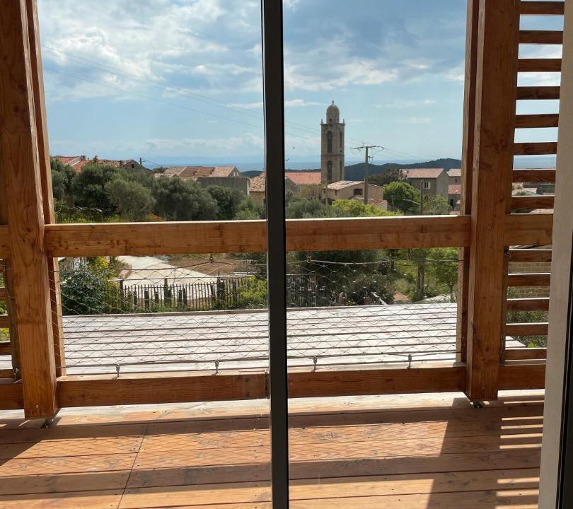 Photo of Patio Balcony in Monacia-d'Aullene