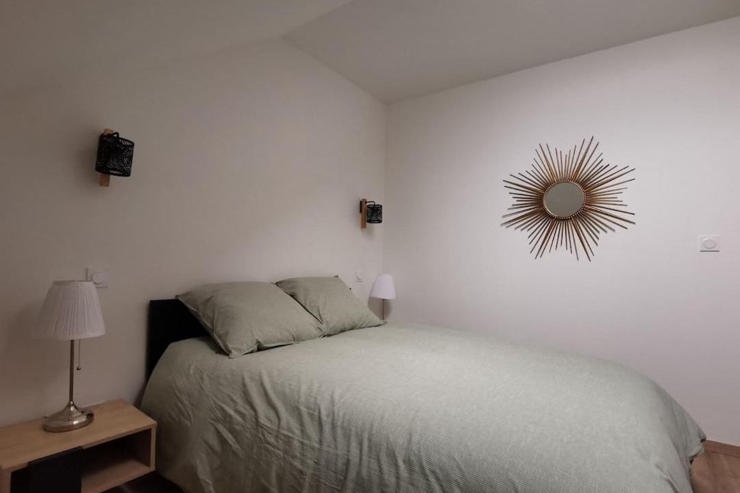 Photo of Bedroom in Bouge-Chambalud