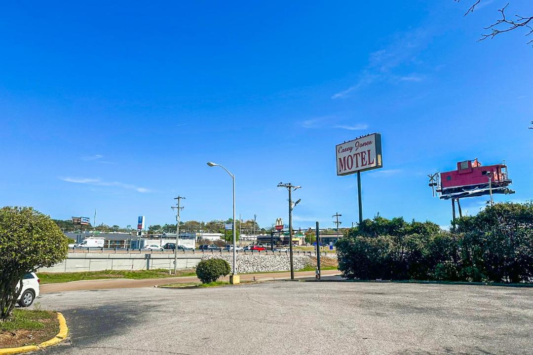 Photo of Others in Jackson