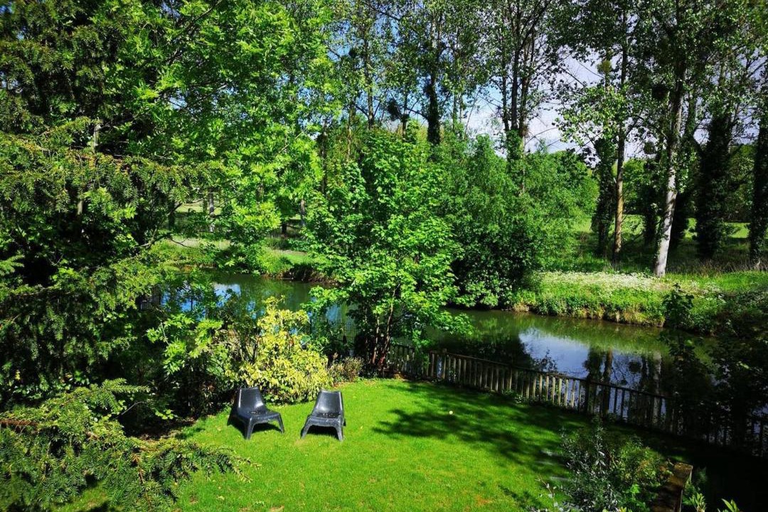 Photo of Others in Brunoy