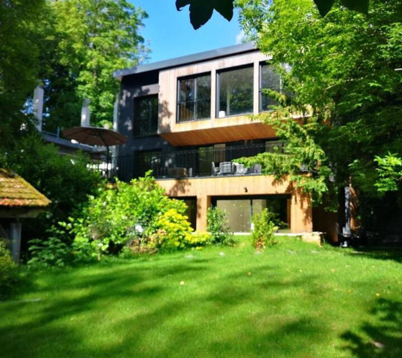 Photo of Others in Brunoy