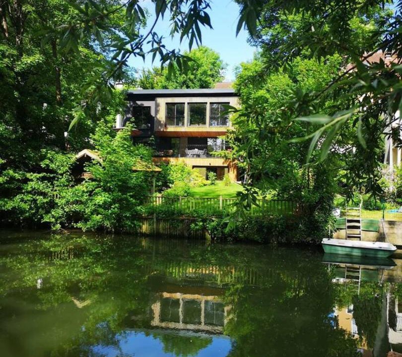 Photo of Others in Brunoy