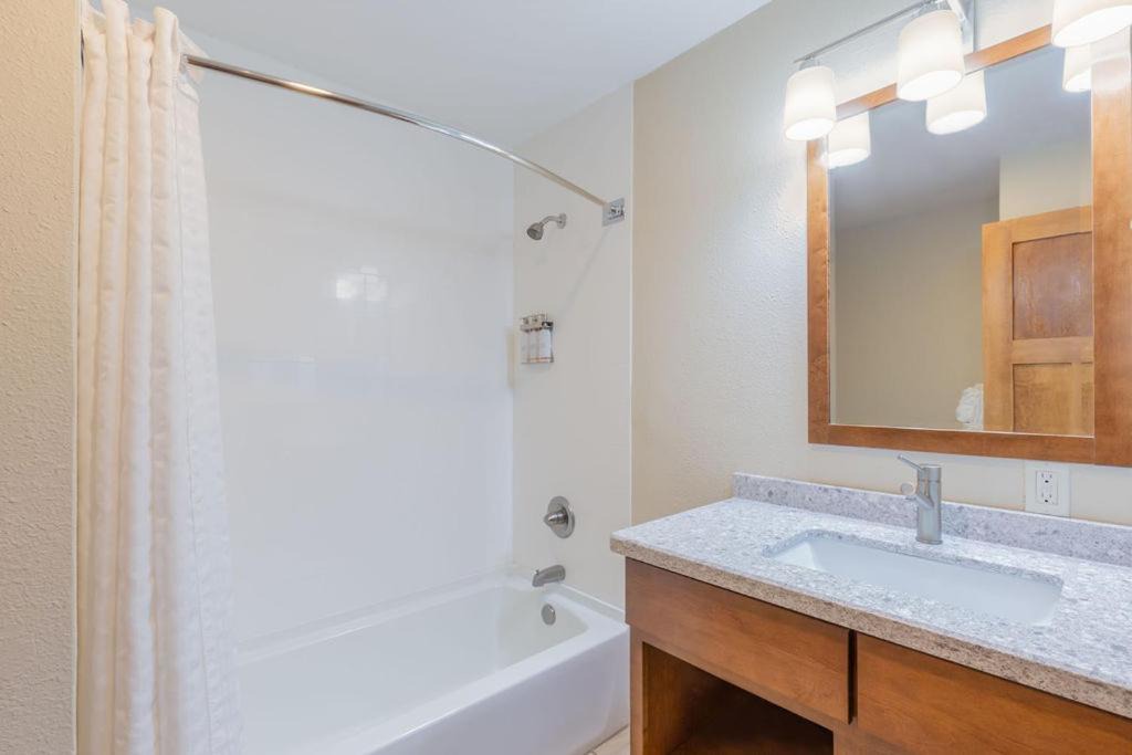 Photo of Bathroom in Lutsen