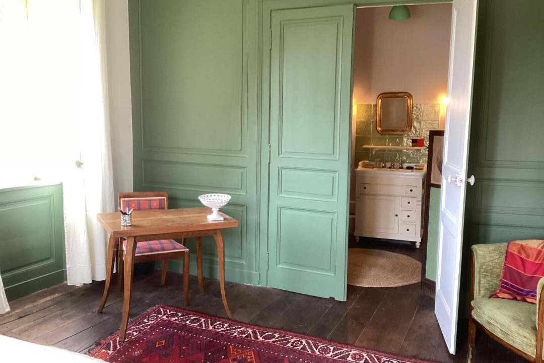 Photo of Others in Chateau-Chervix