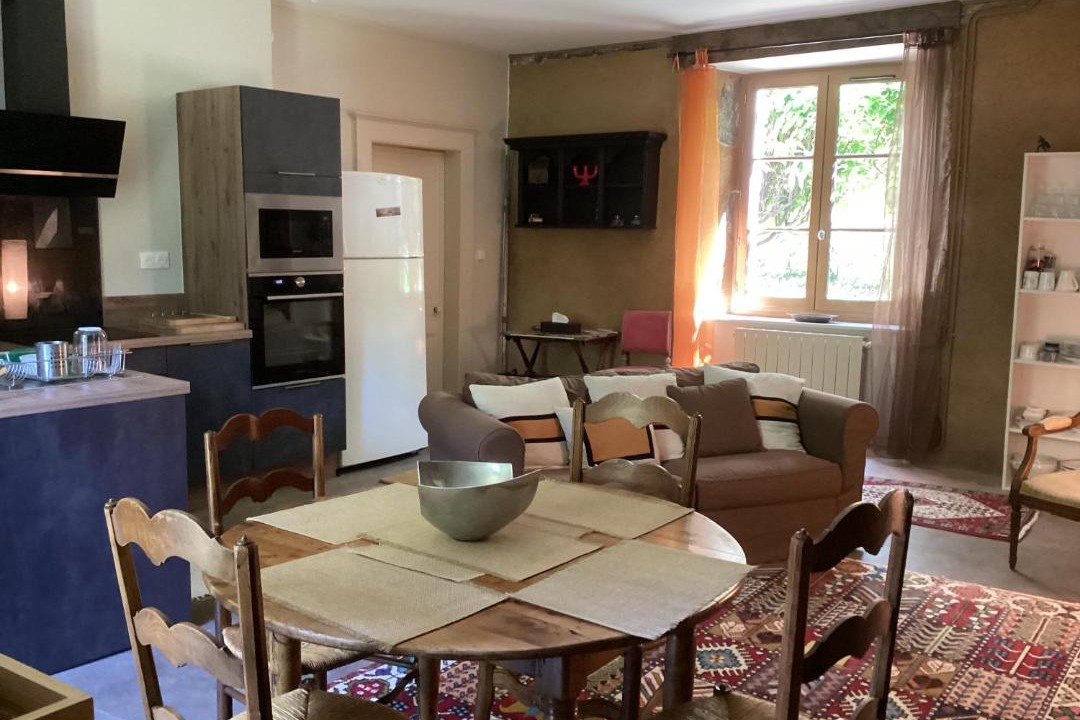 Photo of Others in Chateau-Chervix