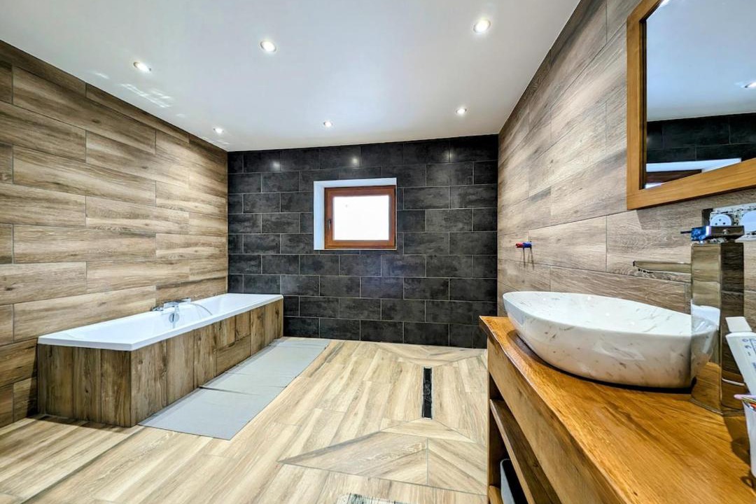 Photo of Bathroom in Saint-Germain-la-Chambotte
