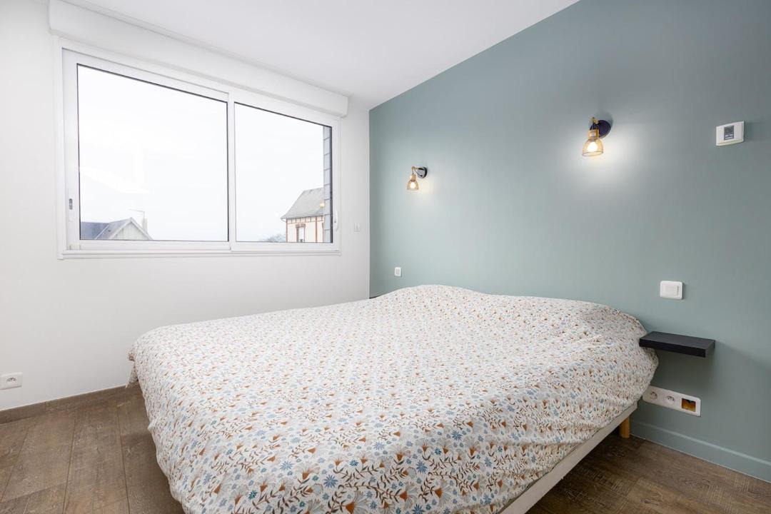Photo of Bedroom in Donville-les-Bains