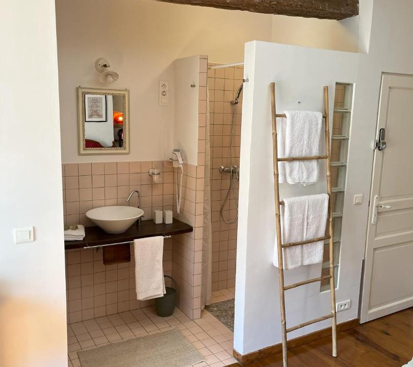 Photo of Others in Bruniquel