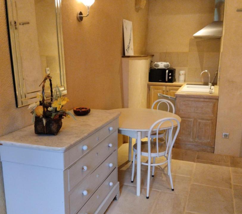 Photo of Others in Chateauneuf