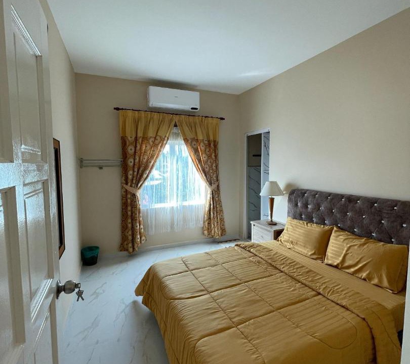 Photo of Bedroom in Alai