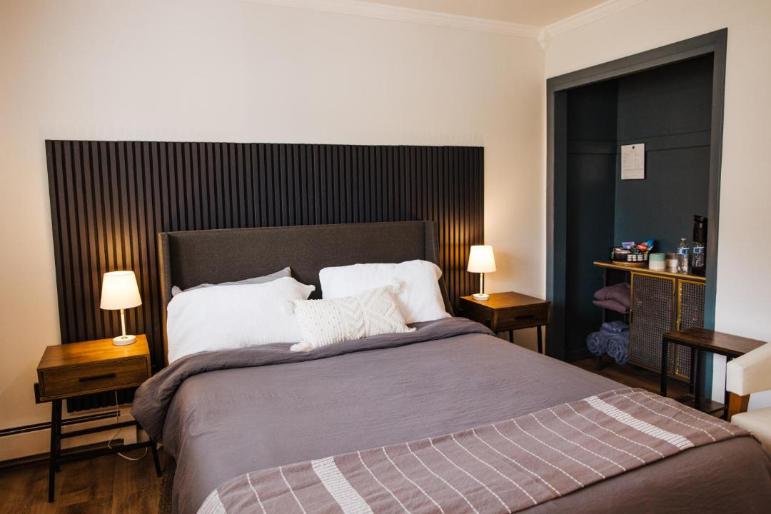 Photo of Bedroom in Northeast Anchorage