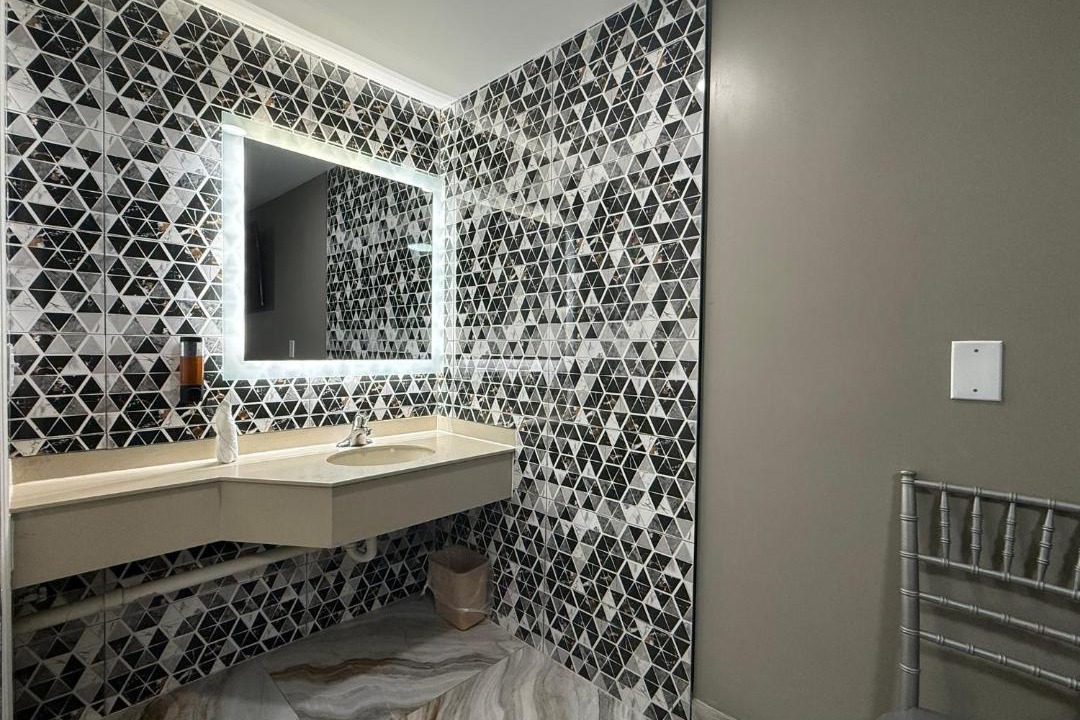 Photo of Bathroom in Edison