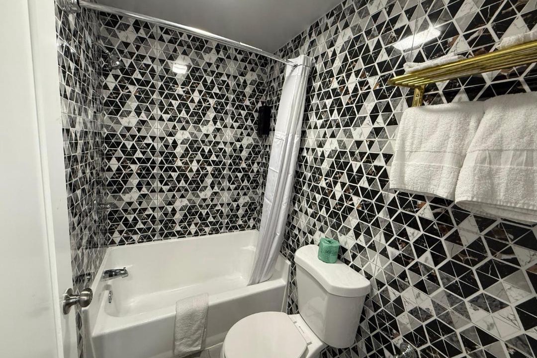 Photo of Bathroom in Edison