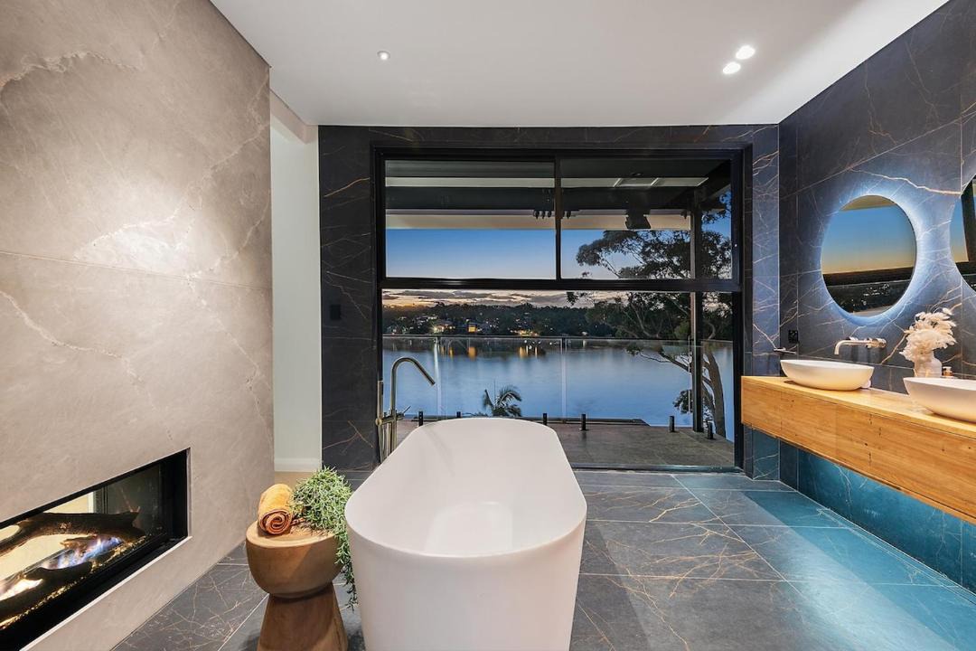 Photo of Bathroom in Kangaroo Point