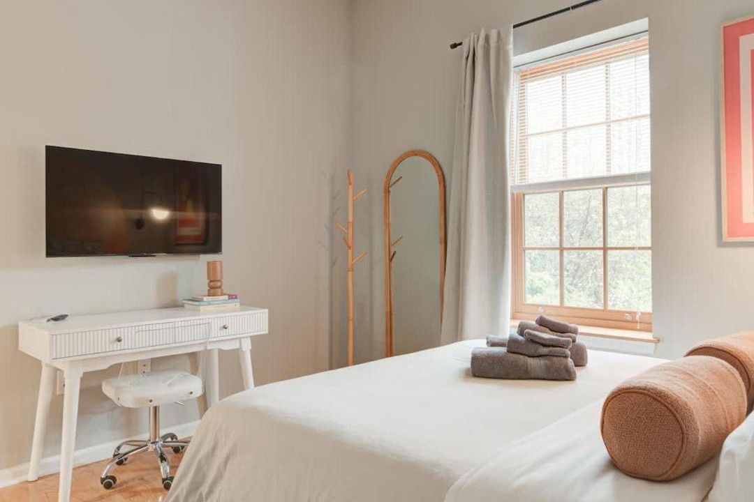 Photo of Bedroom in Rittenhouse Row
