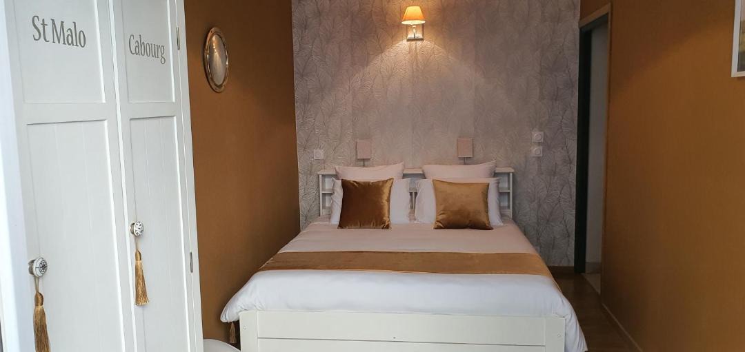 Photo of Others in Canisy