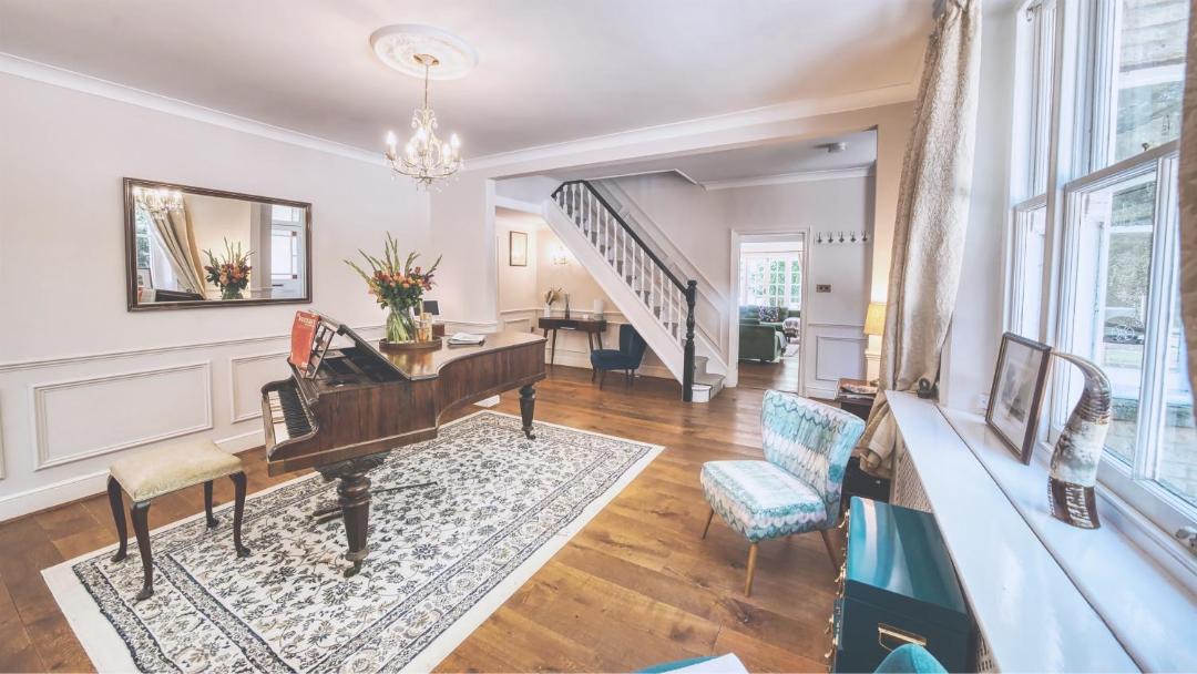 Photo of Others in Earls Barton