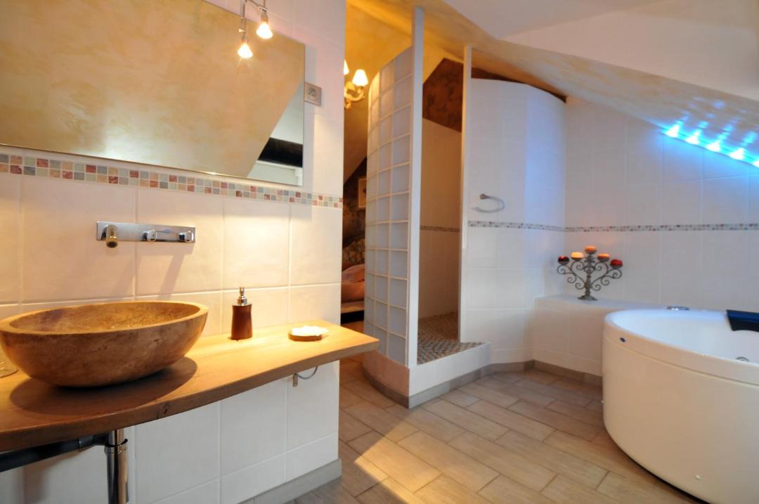 Photo of Bathroom in Epernay - Coteaux et Plaine de Champagne