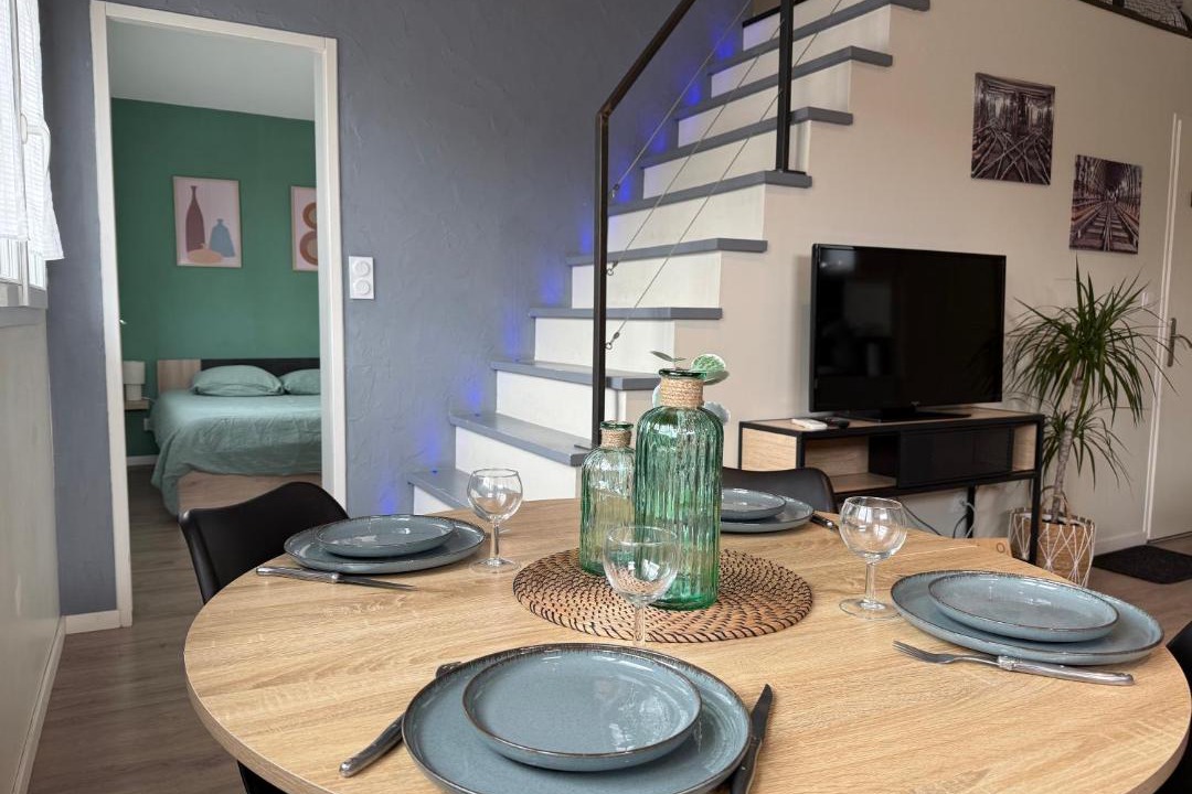 Photo of Others in Bourg-Saint-Christophe