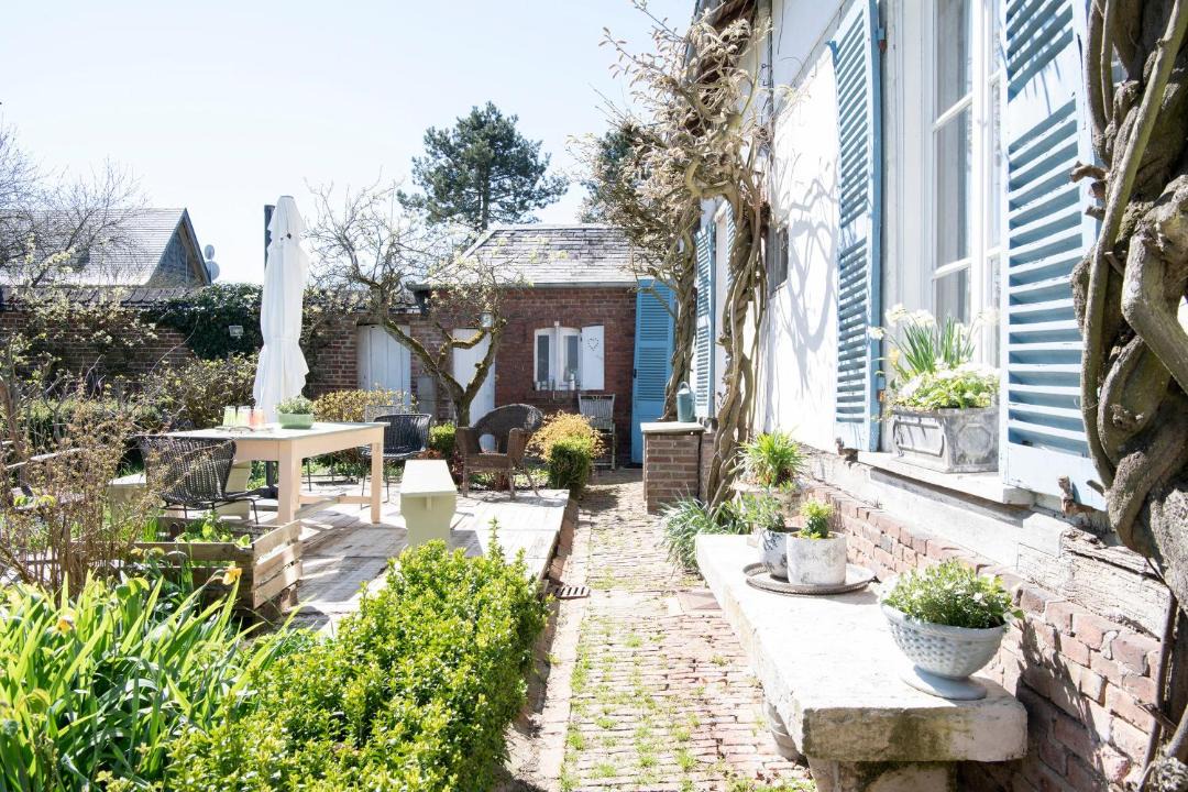 Photo of Others in Morvillers-Saint-Saturnin