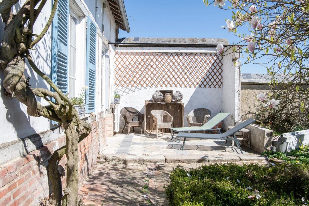 Photo of Others in Morvillers-Saint-Saturnin