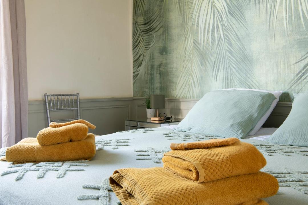 Photo of Bedroom in Morvillers-Saint-Saturnin