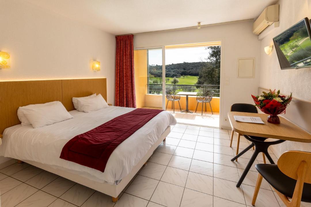 Photo of Bedroom in Garrigues