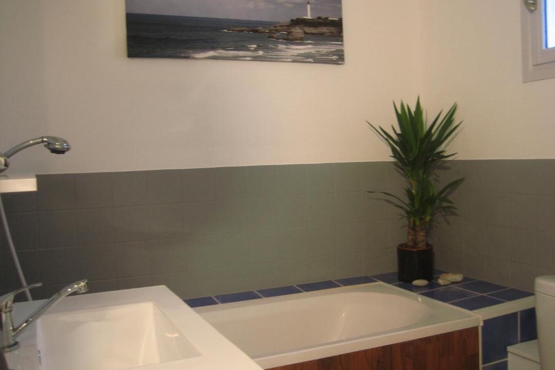 Photo of Bathroom in Bonneuil-Matours