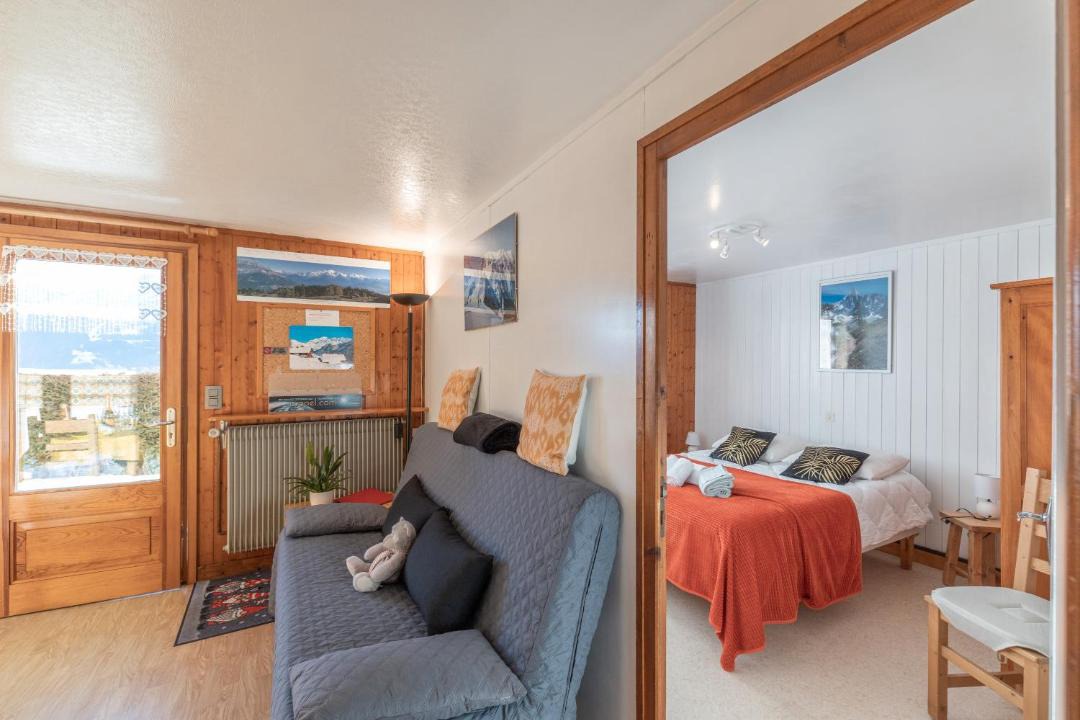 Photo of Others in Cordon