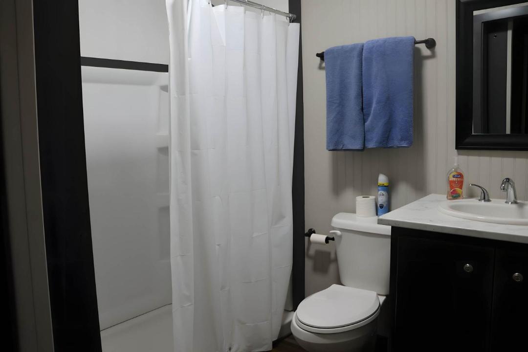 Photo of Bathroom in Floydada