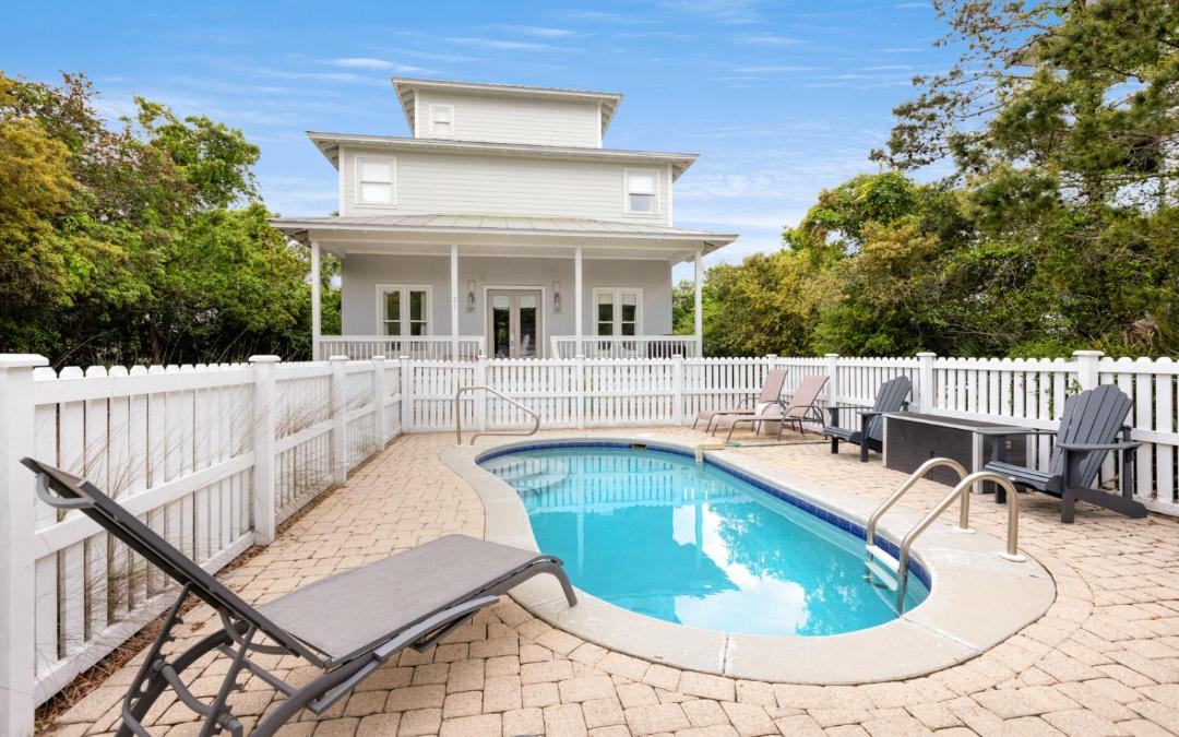 Photo of Patio Balcony in White's Gulfview