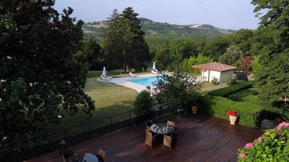 Photo of Others in Albon