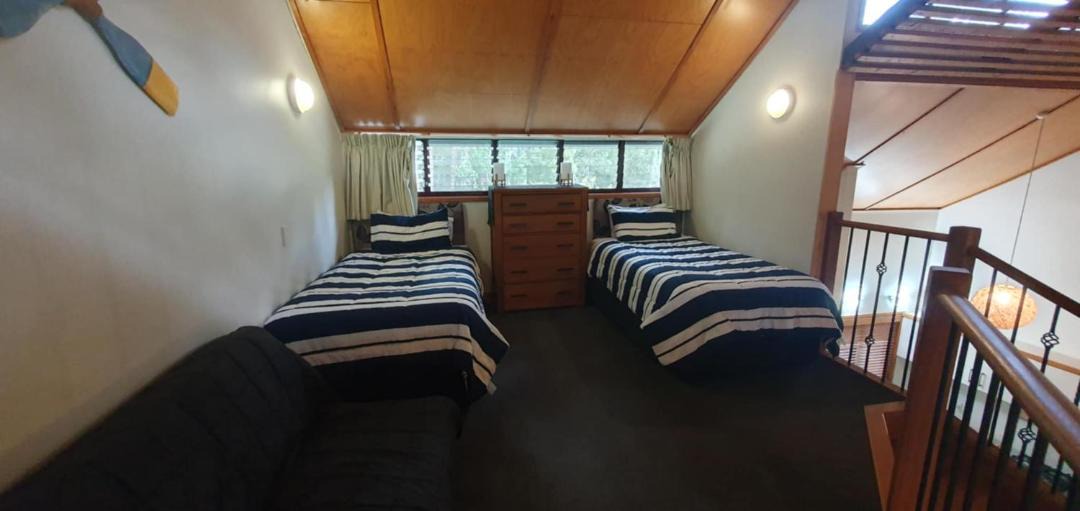 Photo of Others in Kingfisher Bay