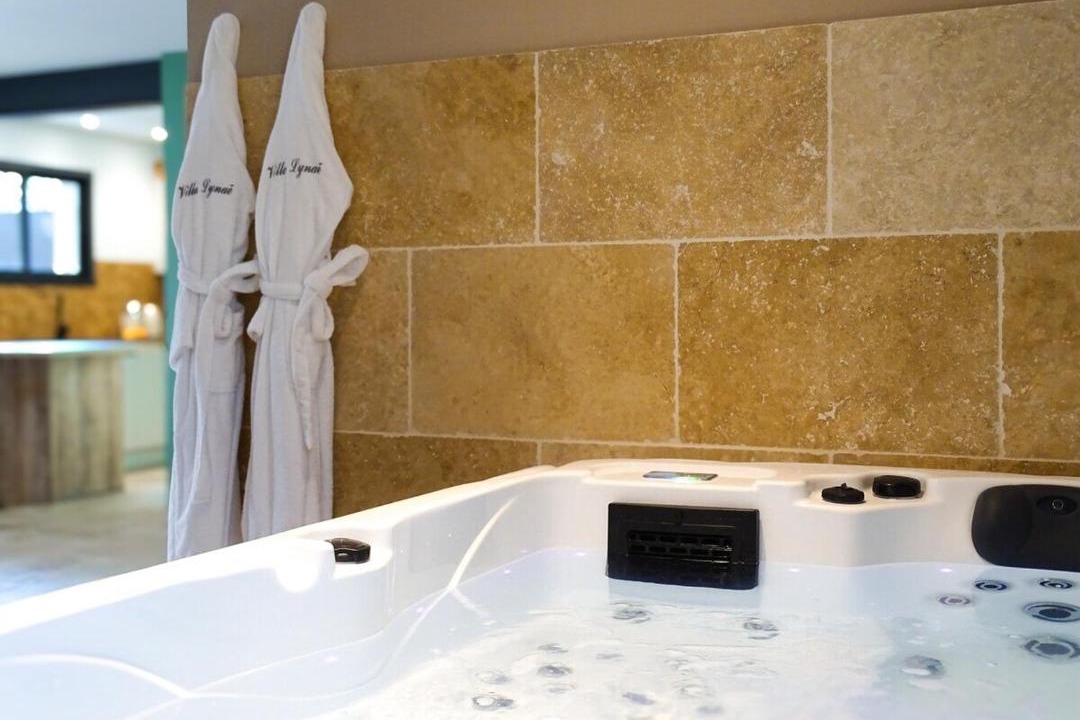 Photo of Bathroom in Saint-Restitut