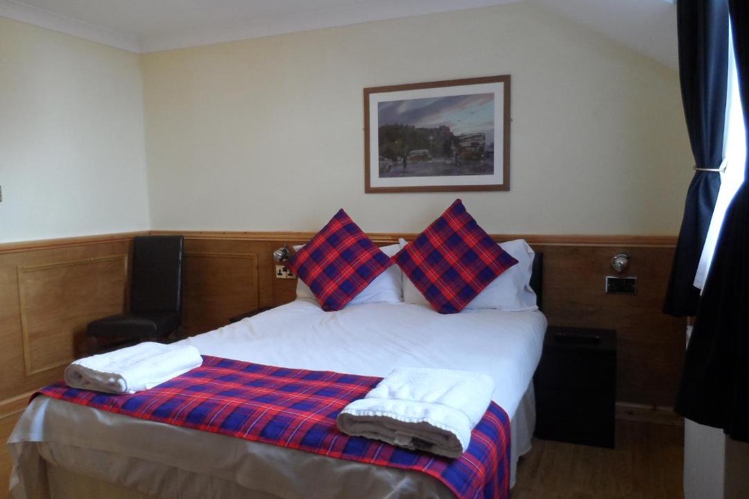 Photo of Others in Newington