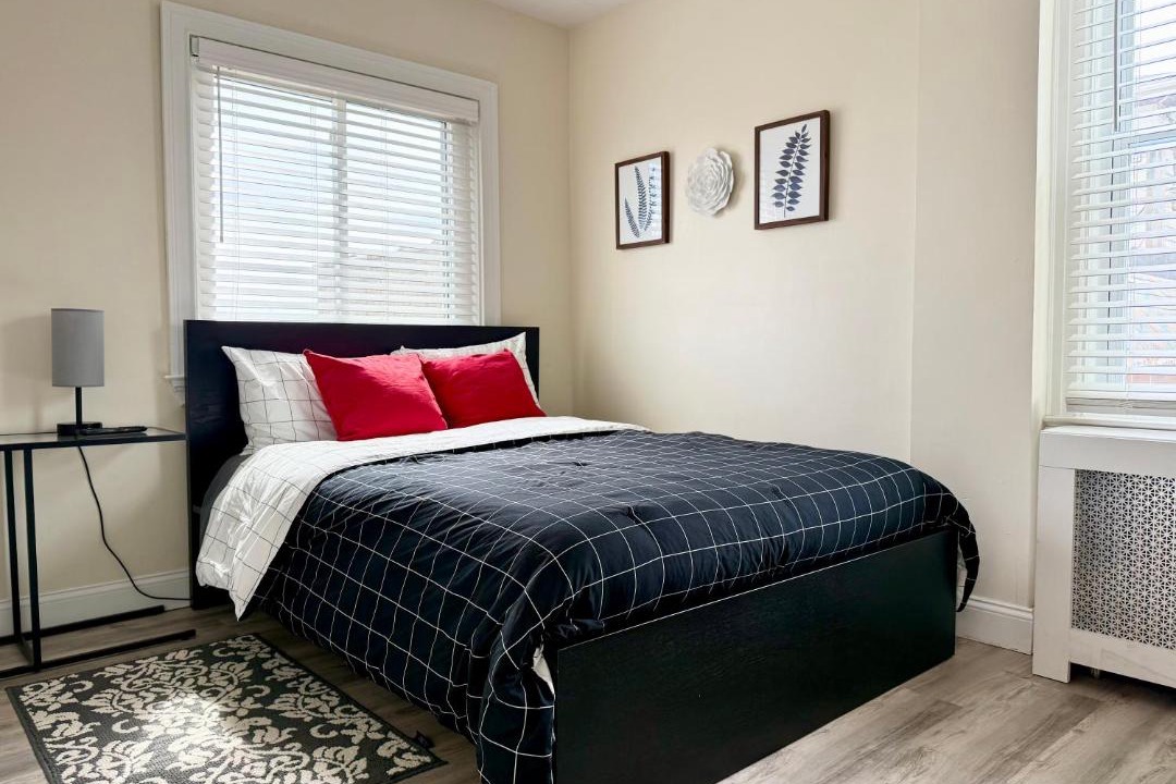 Photo of Others in Getty Square