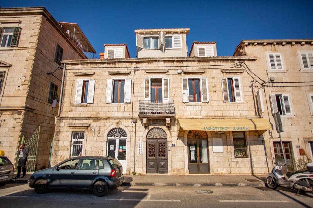 Photo of Buildings in Gruz