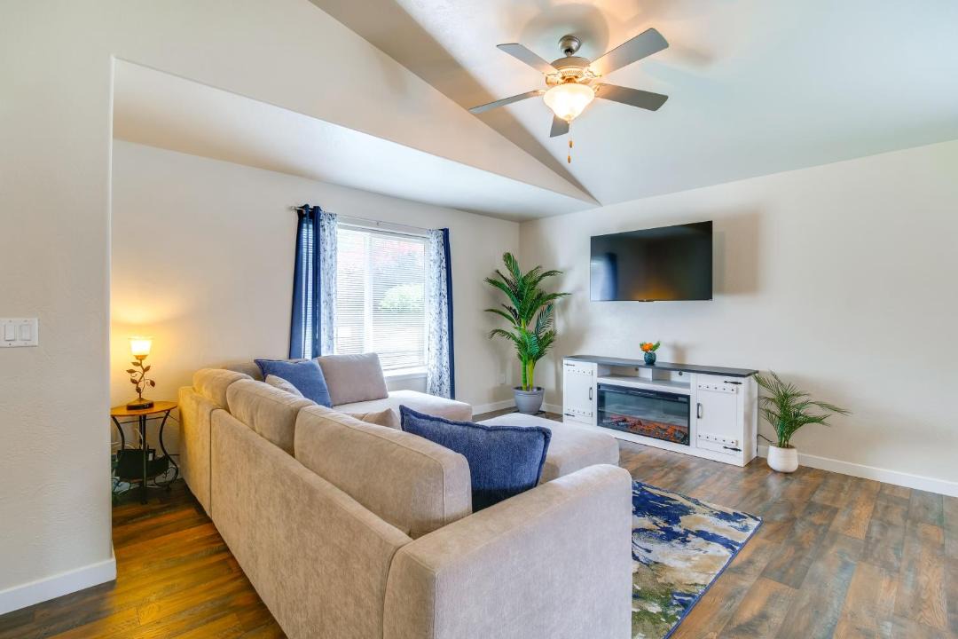 Photo of Others in Grants Pass