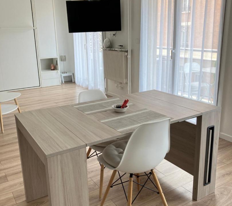 Photo of Others in Auteuil