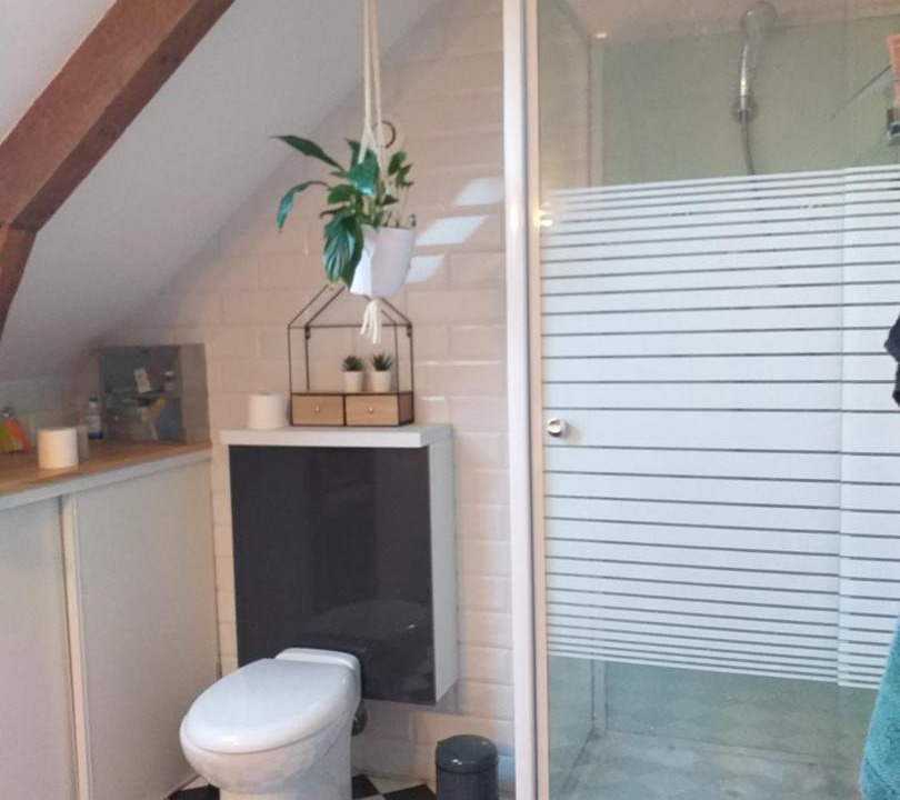 Photo of Bathroom in Dourdan