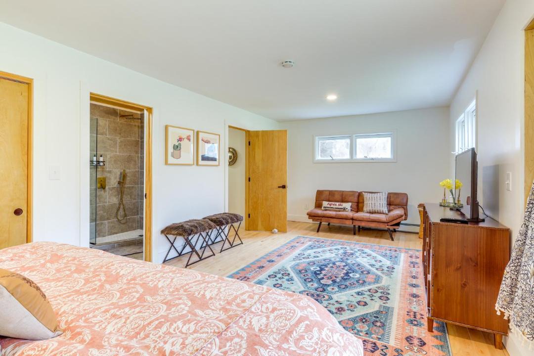 Photo of Bedroom in Town of White Creek